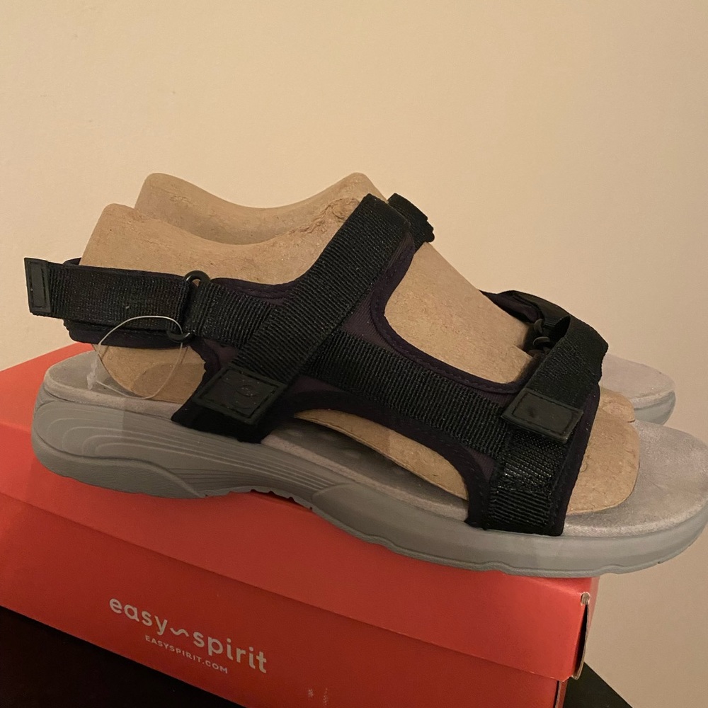 Easy Spirit Tabata Slip On Sandals
